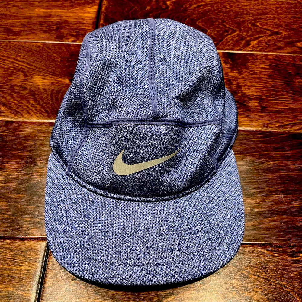 Nike running hat